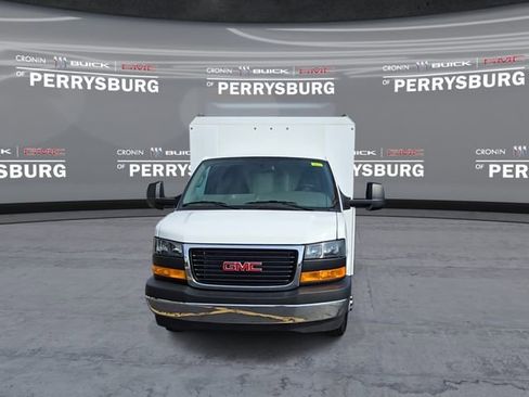 New 2026 GMC Savana 3500 w/ Power Convenience Package RWD image 4