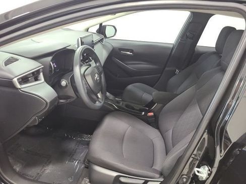 Used 2021 Toyota Corolla LE FWD image 17