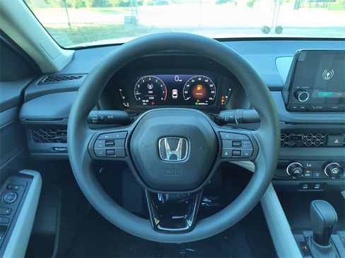 New 2025 Honda Accord LX image 7