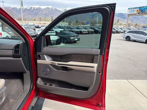 Used 2021 Ford Expedition Max Limited AWD/4WD image 34