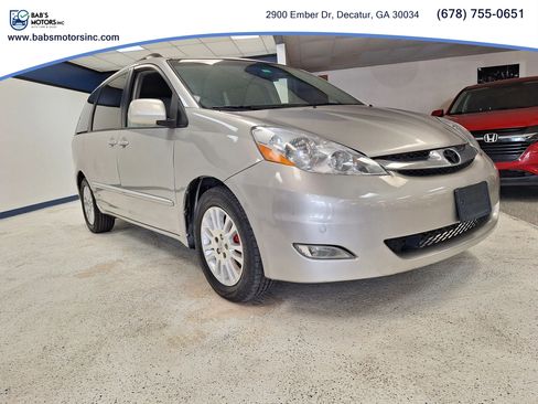 Used 2007 Toyota Sienna FWD image 5