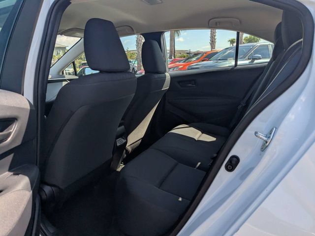 Used 2024 Toyota Corolla LE FWD image 12