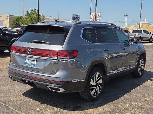Used 2024 Volkswagen Atlas SEL AWD/4WD image 5