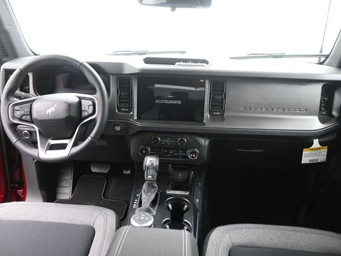 New 2025 Ford Bronco Big Bend image 25