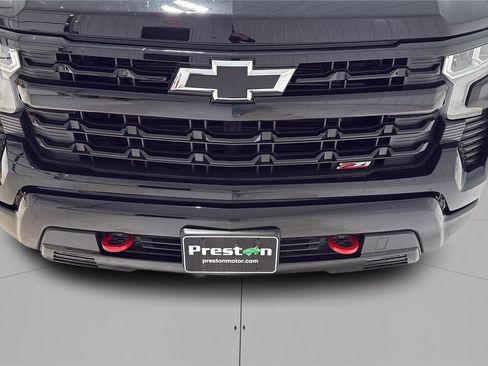 Used 2025 Chevrolet Silverado 1500 LT Trail Boss w/ Convenience Package II AWD/4WD image 35