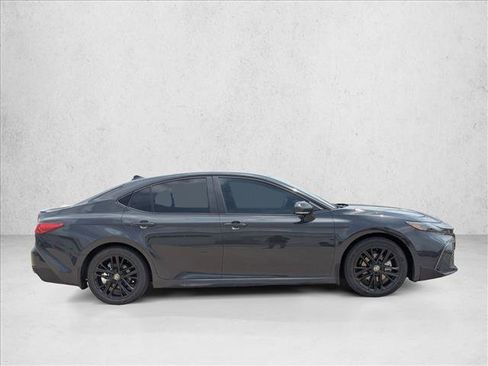 Certified 2025 Toyota Camry SE image 8