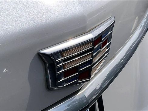 Used 2023 Cadillac XT5 Premium Luxury image 8