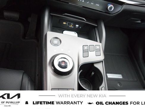 New 2026 Kia Sportage EX image 24
