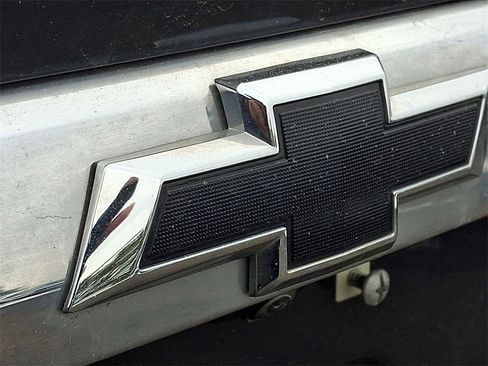 Certified 2021 Chevrolet Traverse LT w/ LPO, Floor Liner Package image 30