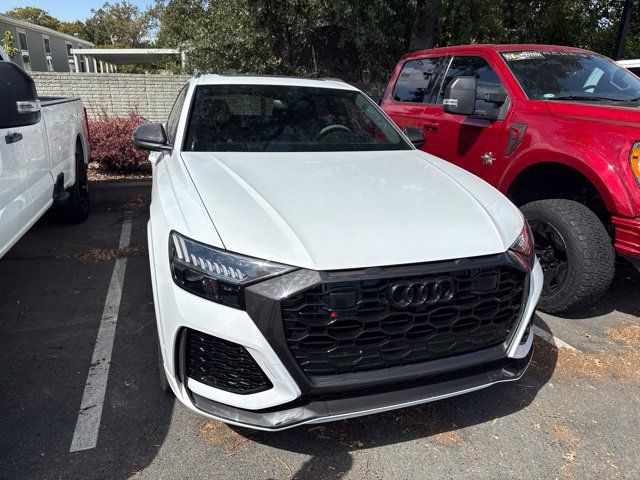 Used 2024 Audi RS Q8 AWD/4WD image 1