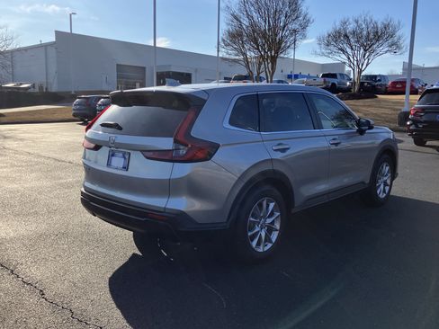 Used 2026 Honda CR-V EX image 9