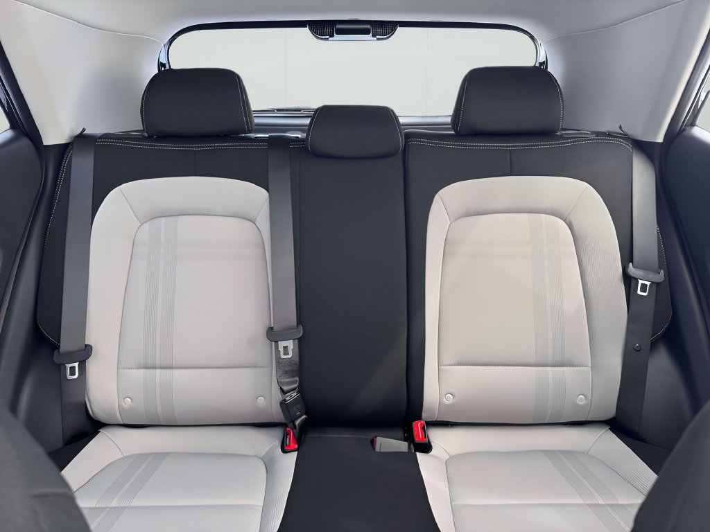Certified 2026 Hyundai Venue SEL FWD image 16