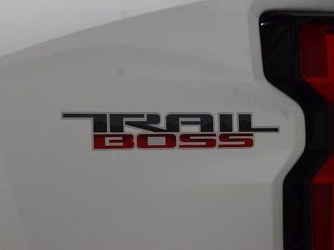New 2026 Chevrolet Colorado Trail Boss AWD/4WD image 24