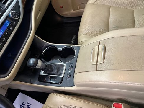 Used 2018 Toyota Highlander Limited Platinum image 31