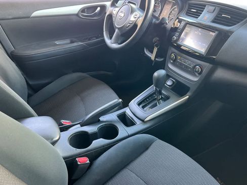 Used 2019 Nissan Sentra S FWD image 17