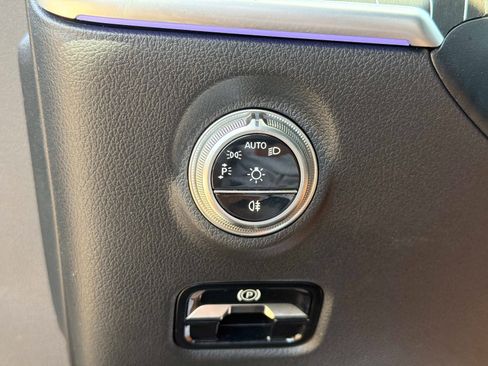 Used 2026 Mercedes-Benz C 300 Sedan image 28