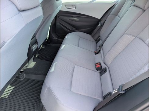 Used 2026 Toyota Corolla SE FWD image 11
