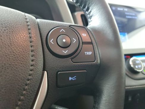 Used 2017 Toyota RAV4 XLE FWD image 26