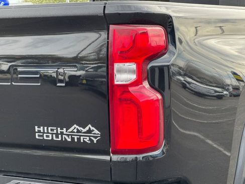 Used 2020 Chevrolet Silverado 2500 High Country w/ Z71 Off-Road Package AWD/4WD image 25