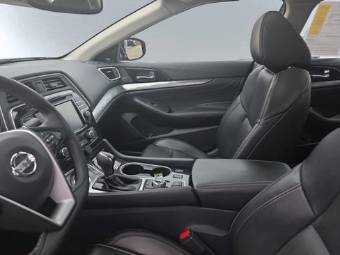 Used 2020 Nissan Maxima 3.5 SL w/ Floor Mat Group FWD image 11