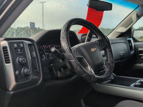 Used 2018 Chevrolet Silverado 1500 LT w/ All Star Edition AWD/4WD image 18