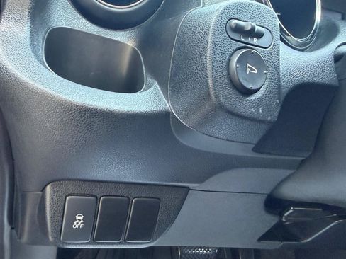 Used 2013 Honda Fit Sport image 19