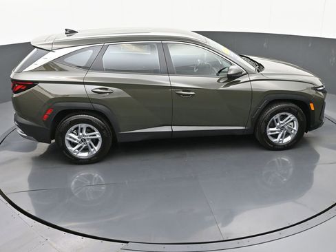 Certified 2026 Hyundai Tucson SE image 35