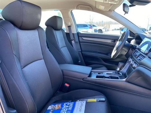 Used 2022 Honda Accord LX image 11