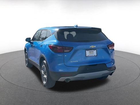 Used 2025 Chevrolet Blazer LT image 11