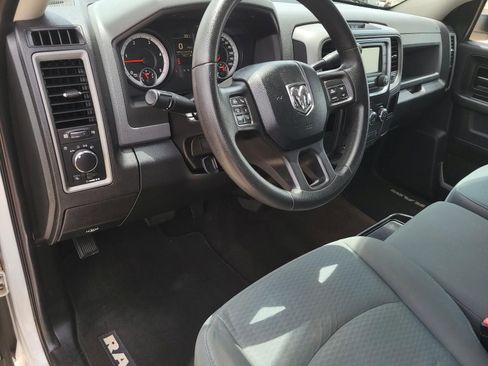Used 2013 RAM 2500 Tradesman w/ Chrome Appearance Group RWD image 23