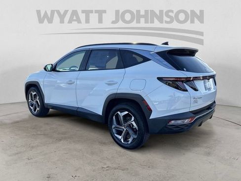 Used 2023 Hyundai Tucson SEL w/ Convenience Package AWD/4WD image 3