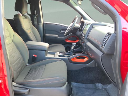 Used 2023 Nissan Frontier Pro-X w/ Technology Package image 16