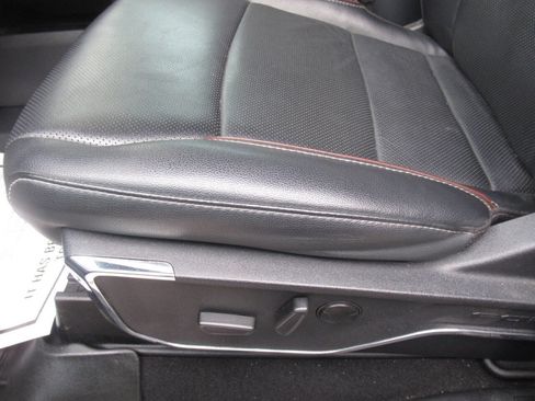 Used 2023 Ford F250 Lariat w/ Lariat Ultimate Package image 23