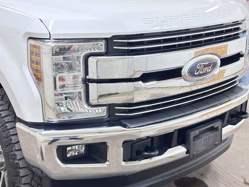 Used 2019 Ford F250 Lariat w/ Lariat Ultimate Package image 14