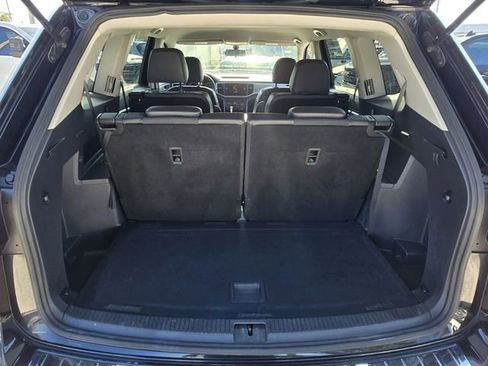 Used 2019 Volkswagen Atlas SE w/ Towing Package FWD image 13