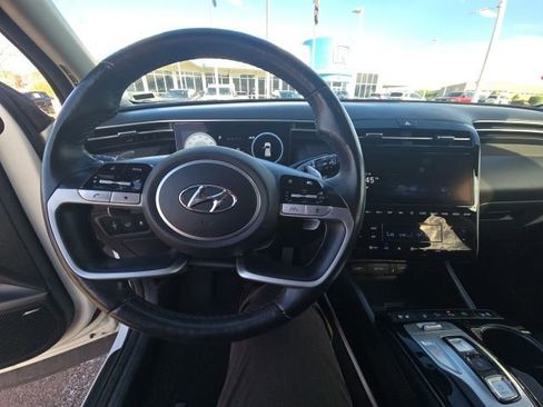 Used 2024 Hyundai Tucson Limited AWD/4WD image 5