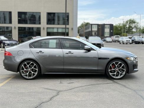 Used 2018 Jaguar XE S AWD/4WD image 7