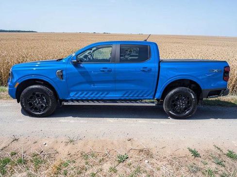 Certified 2025 Ford Ranger Lariat w/ Advanced Towing Package AWD/4WD image 3
