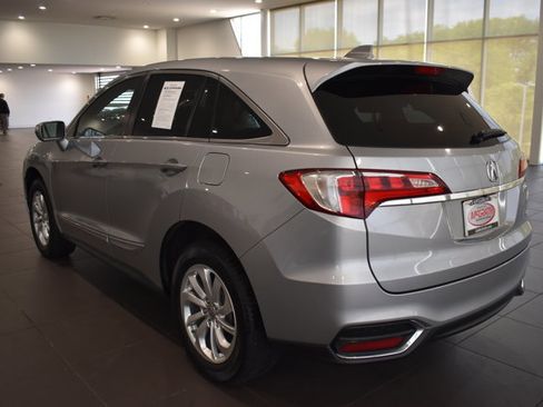 Used 2017 Acura RDX AWD w/ Technology Package image 5