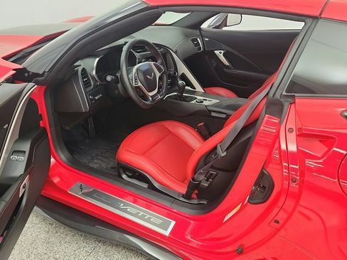 Used 2015 Chevrolet Corvette Z06 w/ Chrome Badge Package RWD image 35