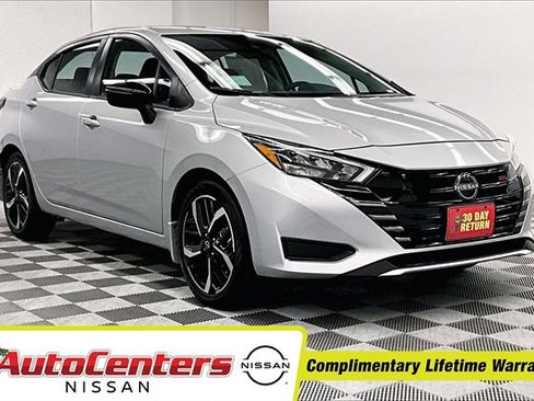 New 2025 Nissan Versa SR w/ Trunk Package image 1