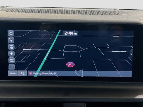 Used 2024 Kia Seltos EX image 9