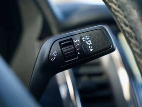 Used 2023 Ford Ranger Lariat w/ Equipment Group 501A High image 26