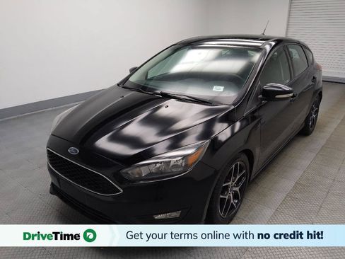 Used 2018 Ford Focus SEL w/ Cold Weather Package FWD image 1