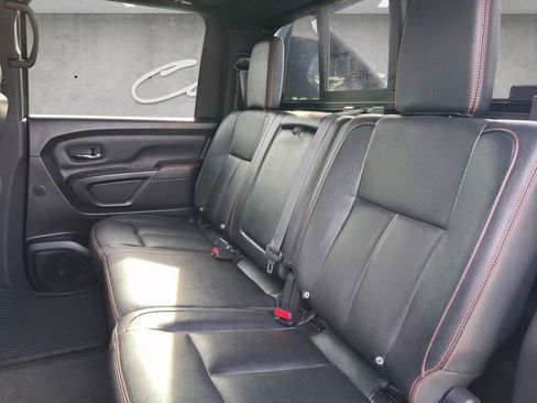 Used 2021 Nissan Titan PRO-4X w/ Pro-4x Convenience Package image 22