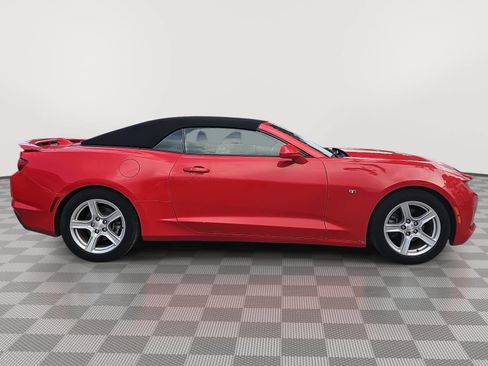 Used 2020 Chevrolet Camaro LT RWD image 9