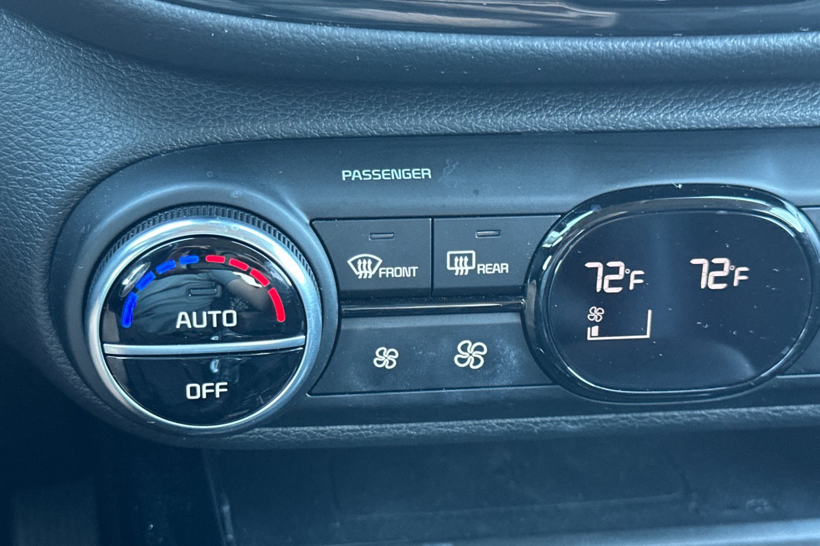 Used 2023 Kia Soul GT-Line w/ GT-Line Technology Package FWD image 28