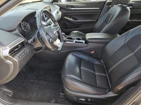 Used 2023 Nissan Altima 2.5 SR image 24
