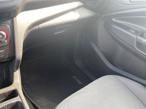 Used 2017 Ford Escape S FWD image 28