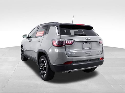 Used 2023 Jeep Compass Limited AWD/4WD image 8